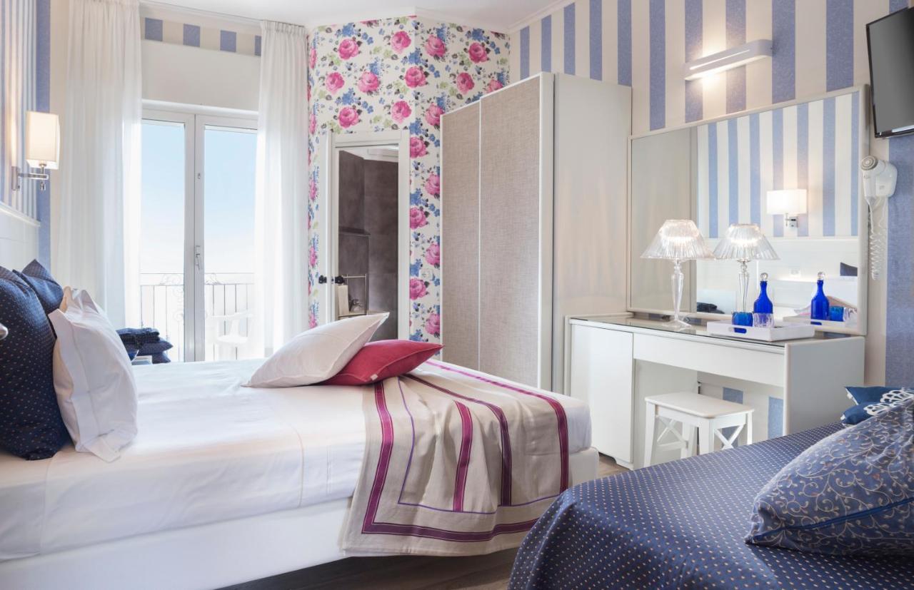 Hotel Atlantic Riviera Mare Misano Adriatico Dış mekan fotoğraf