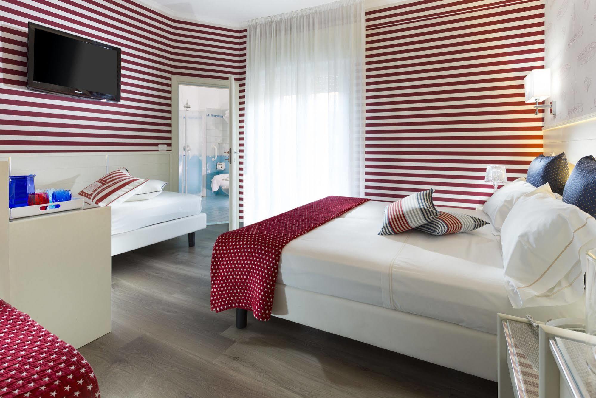 Hotel Atlantic Riviera Mare Misano Adriatico Dış mekan fotoğraf
